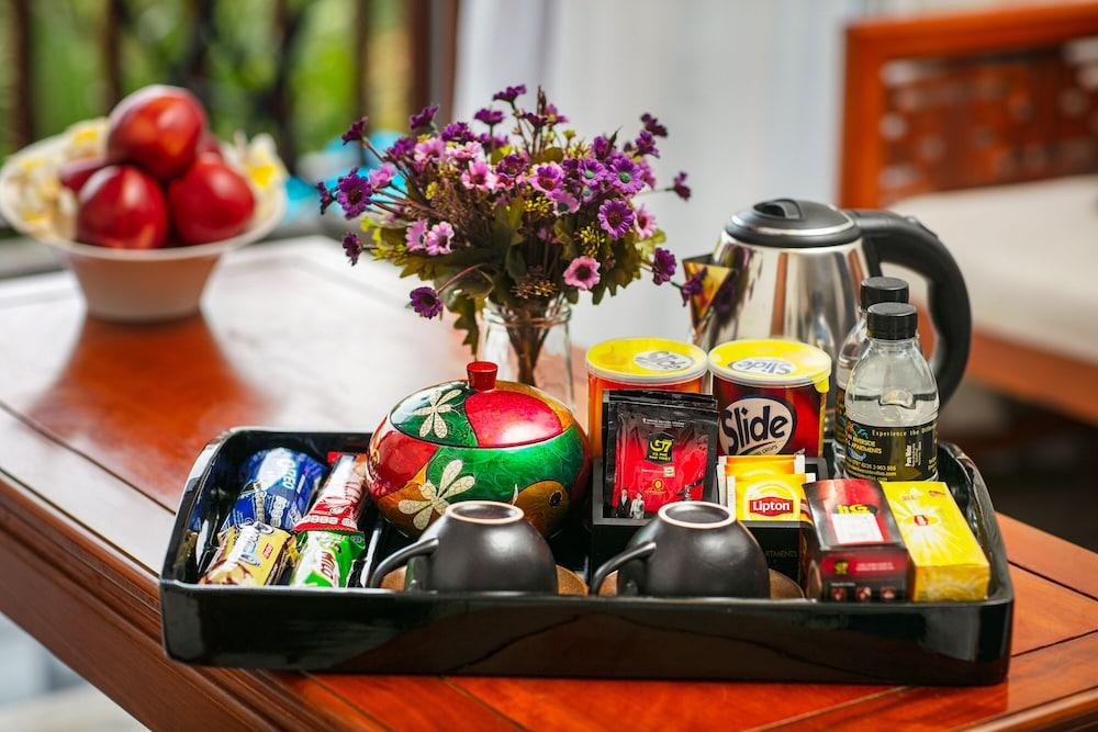 Hoian River Palm Hotel & Villas Хоян Екстер'єр фото