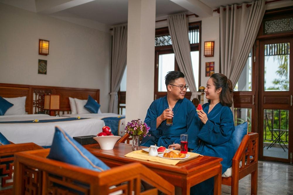 Hoian River Palm Hotel & Villas Хоян Екстер'єр фото